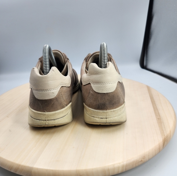 ECCO Women's Sneakers sz 39 - Picture 13 of 14